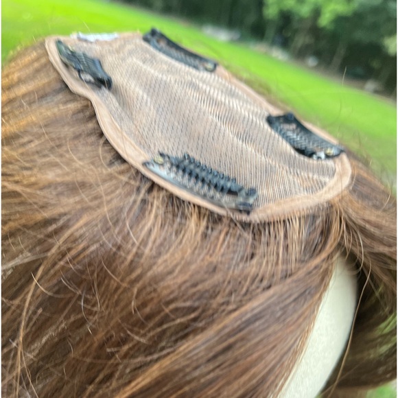 HAIR TOPPER CHIN LENGTH SOFT QUALITY RED AND BROWN SYNTHETIC FIBER CLIP IN HAIR - Picture 4 of 15